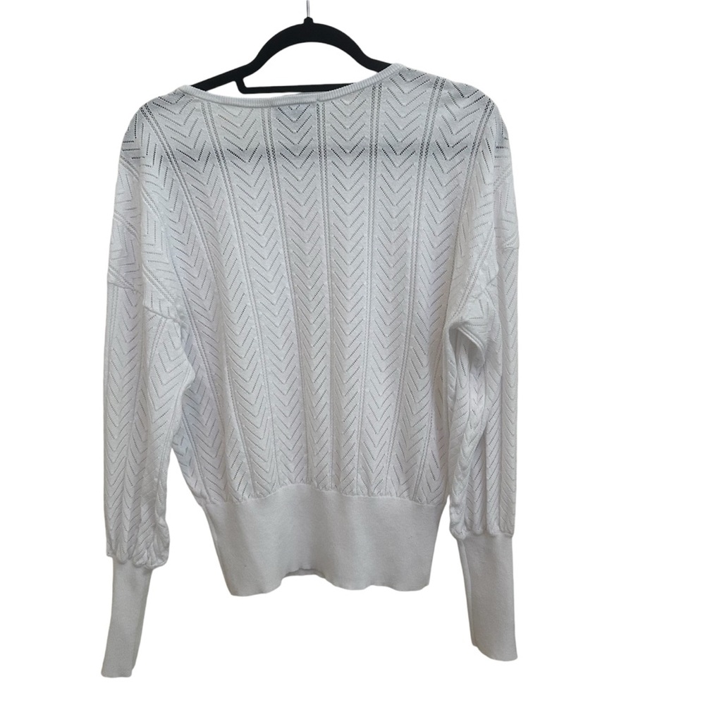 Express Light Cozy White Long Sleeve Sweater in Women’s Large - Picture 2 of 4